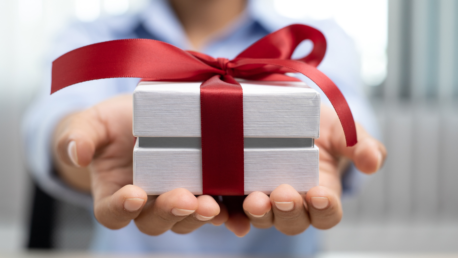 the-top-5-gifts-for-salespeople